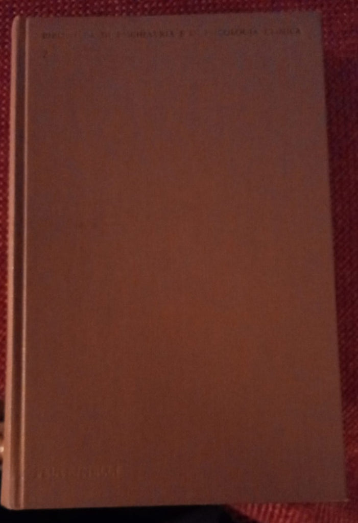 Medico, paziente e malattia.